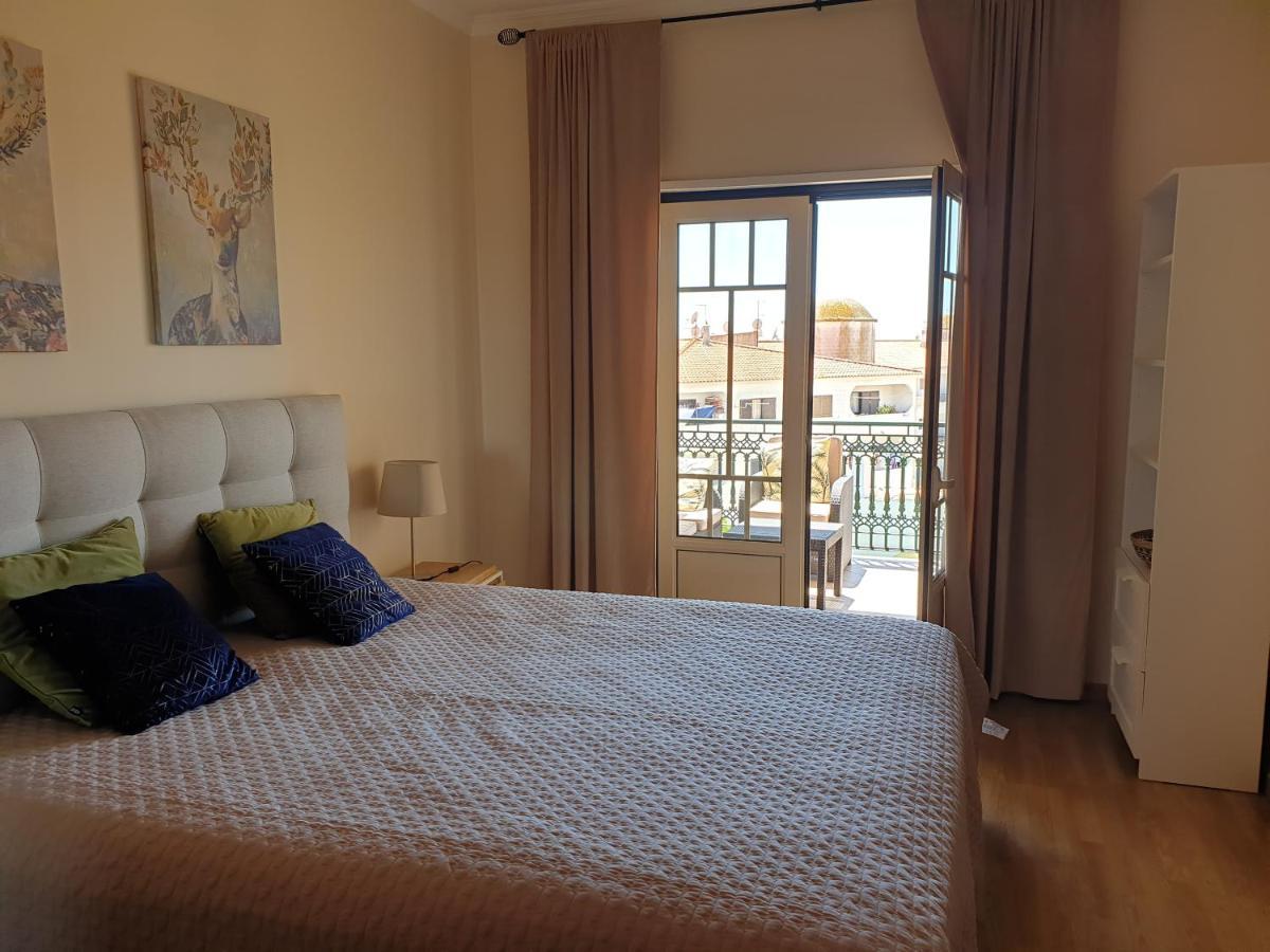 Oura Beach T1 Apartment Coral , Close To The Strip, Swimming Pool, Wi Fi, A/C Albufeira Exterior foto