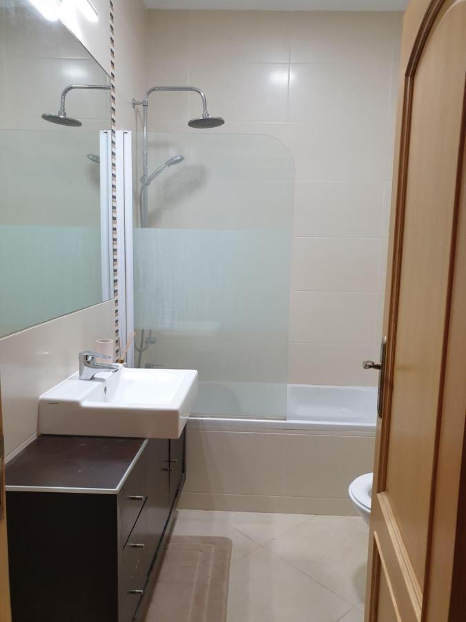 Oura Beach T1 Apartment Coral , Close To The Strip, Swimming Pool, Wi Fi, A/C Albufeira Exterior foto
